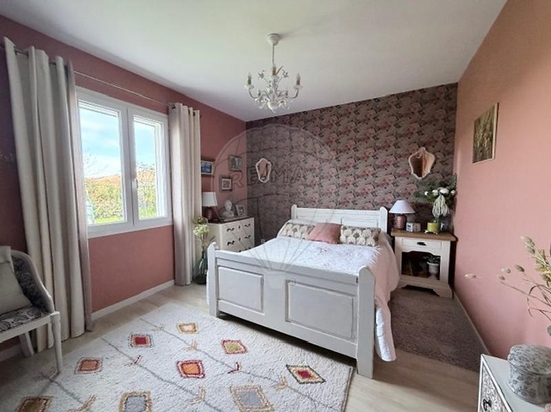 Maison - 106 m² - 4 pièces