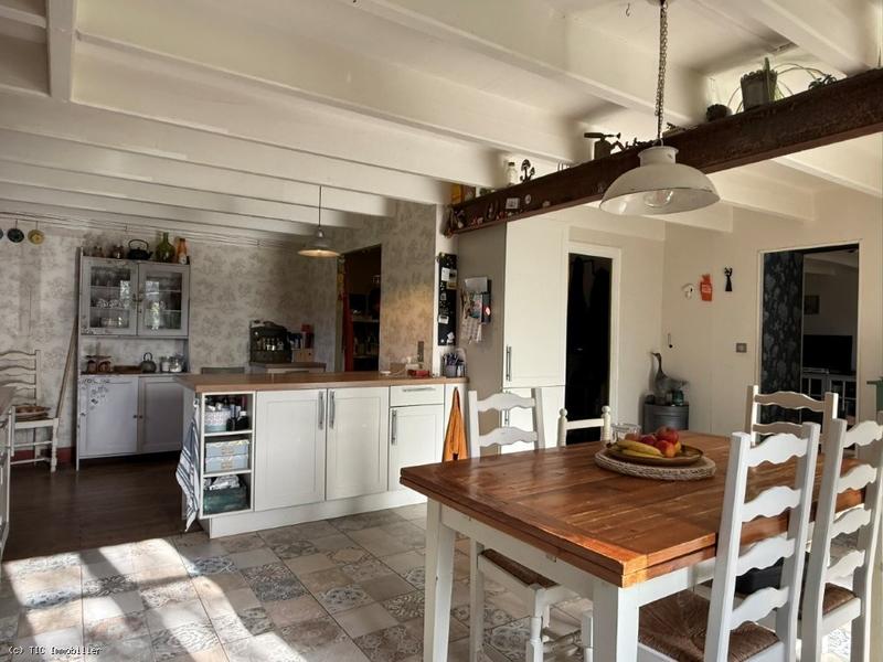 Maison de campagne - 150 m² - 5 pièces