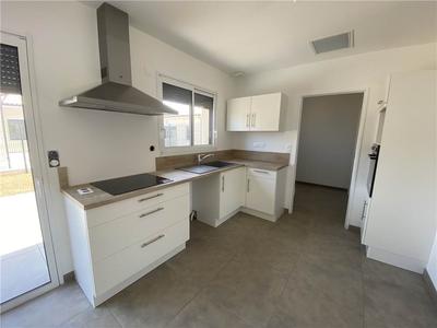 Maison - 97 m² - 4 pièces