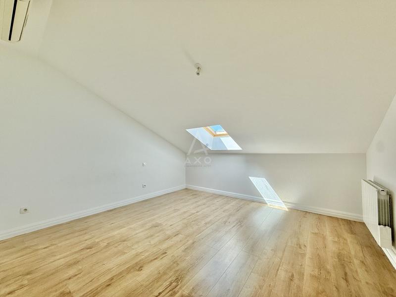 Appartement - 107 m² - 3 pièces