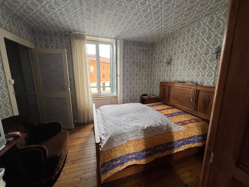 Maison - 102 m² - 6 pièces