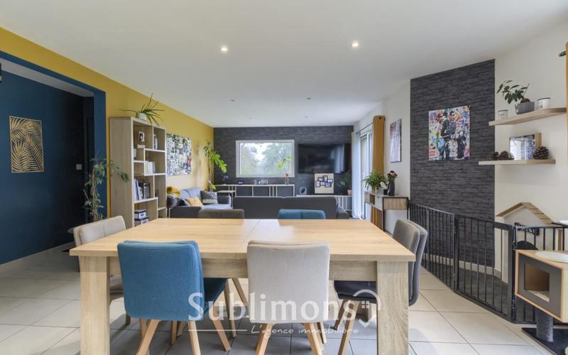 Maison - 131 m² - 5 pièces