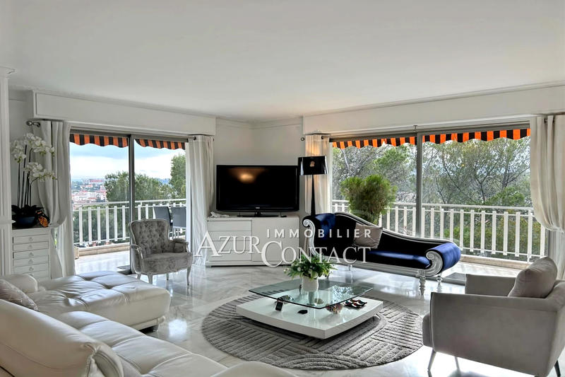 Appartement - 120 m² - 4 pièces