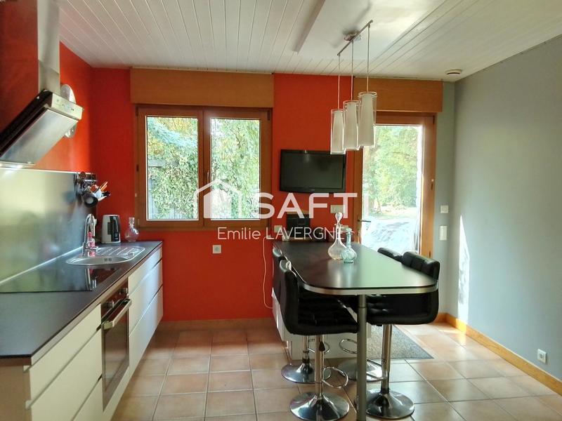 Maison - 185 m² - 7 pièces