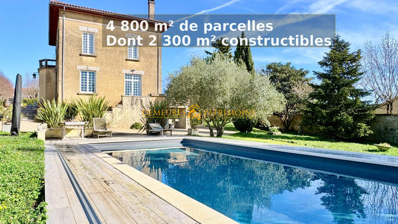 Maison - 202 m² - 6 pièces