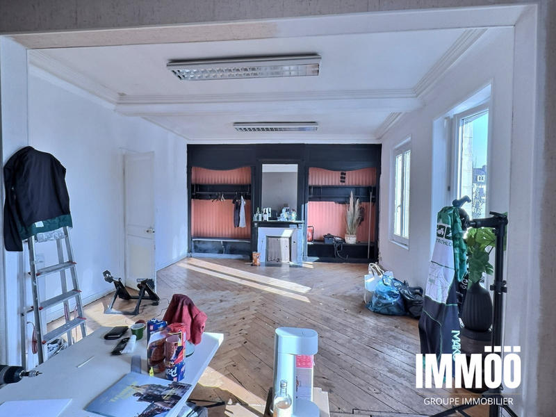 Local commercial - 155 m²