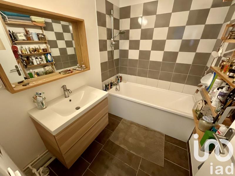 Appartement - 92 m² - 4 pièces