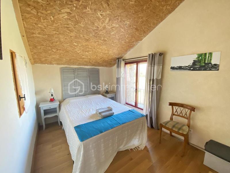 Maison traditionnelle - 157 m² - 5 pièces