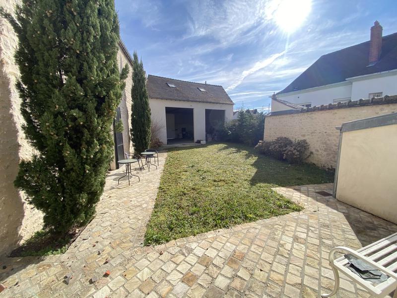 Maison - 193 m² - 16 pièces