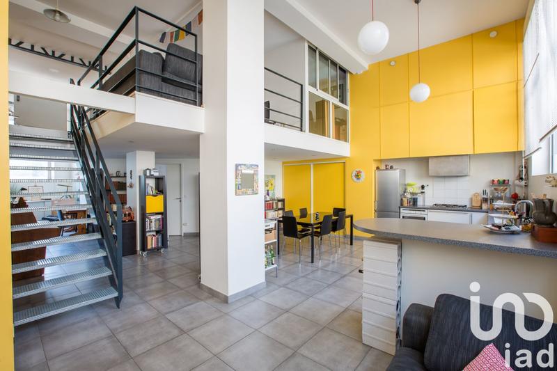 Appartement - 192 m² - 5 pièces