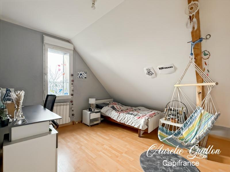 Maison - 135 m² - 8 pièces