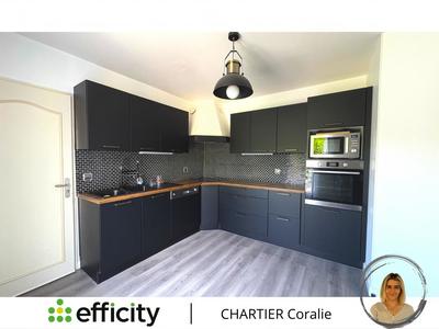 Maison - 88 m² - 4 pièces