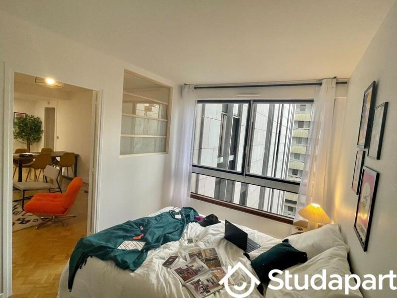 Chambre - 12 m² - 1 pièce