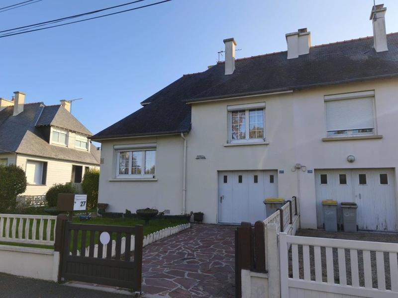 Maison - 98 m² - 6 pièces