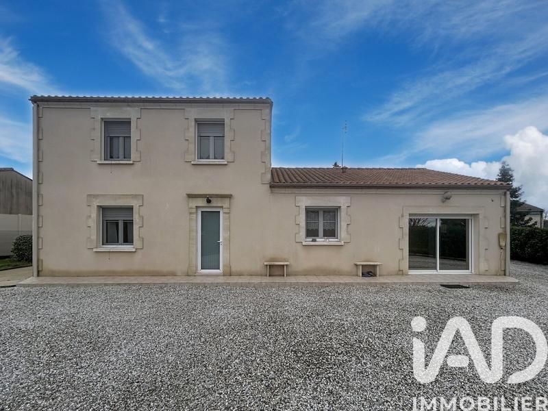 Maison - 162 m² - 6 pièces