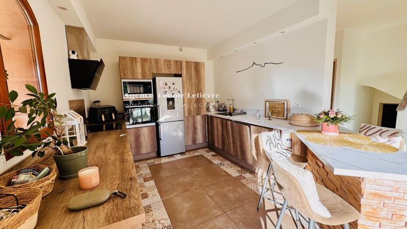 Villa - 140 m² - 5 pièces