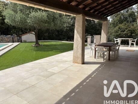 Maison - 94 m² - 3 pièces