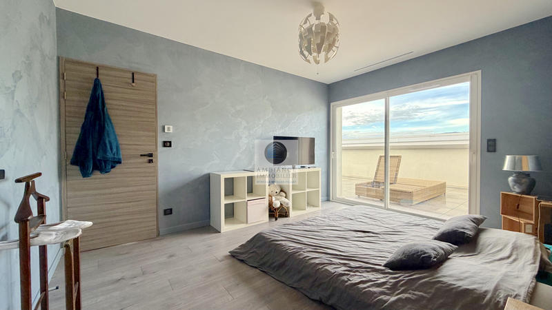 Appartement - 133 m² - 4 pièces