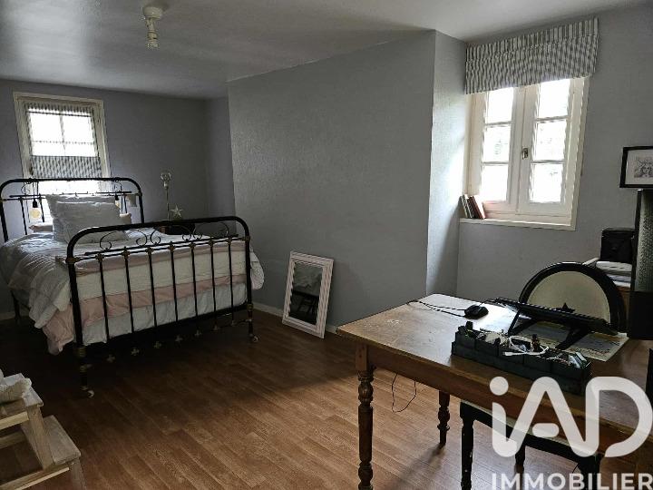 Maison de village - 145 m² - 7 pièces
