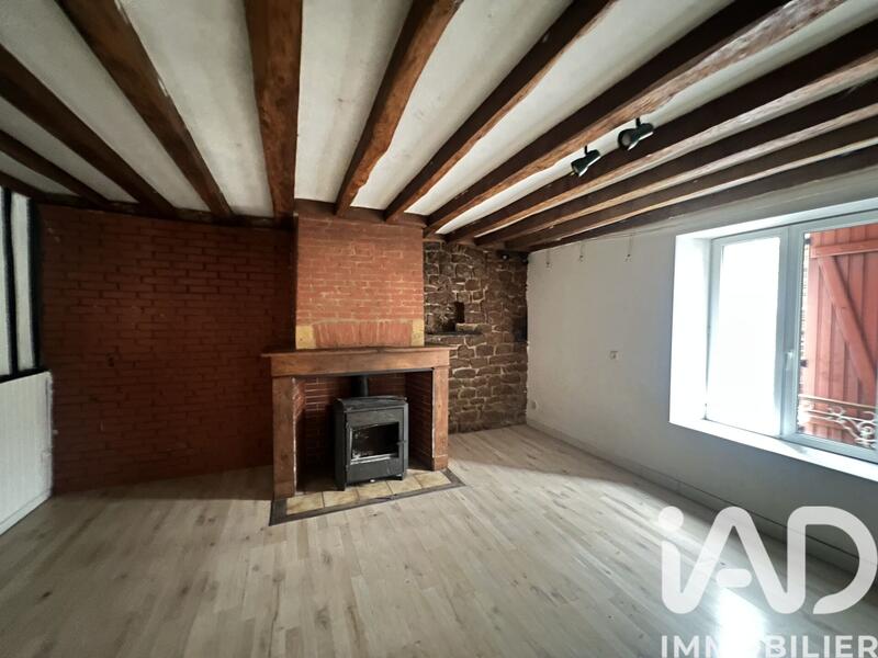 Immeuble - 261 m² - 7 pièces