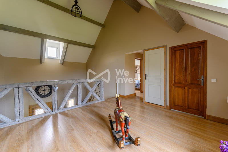 Villa - 427 m² - 14 pièces