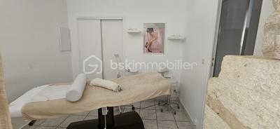 Beauté / Bien-être - 44 m²