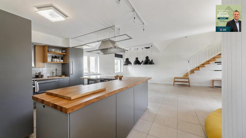 Duplex - 200 m² - 6 pièces