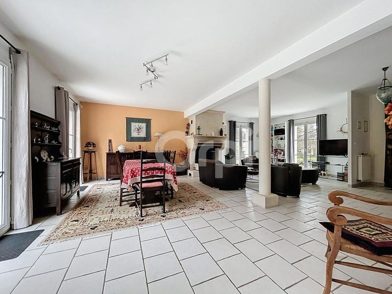 Maison - 150 m² - 5 pièces