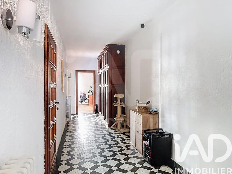 Maison de ville - 218 m² - 5 pièces