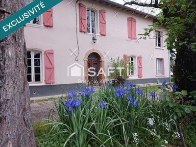 Maison - 167 m² - 7 pièces