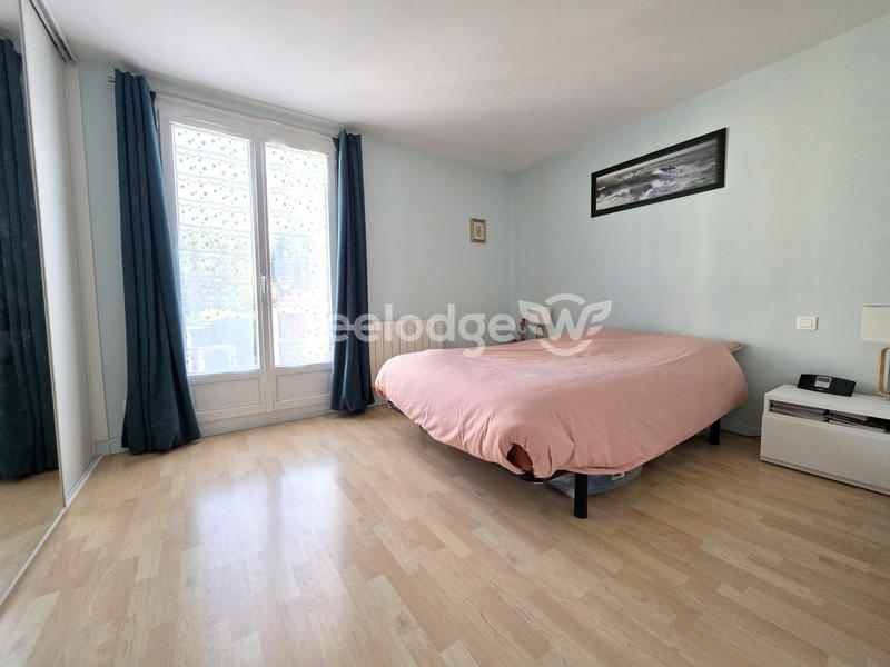 Maison - 163 m² - 7 pièces