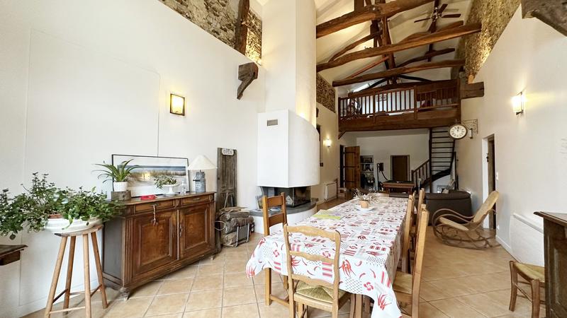 Fermette - 337 m² - 11 pièces