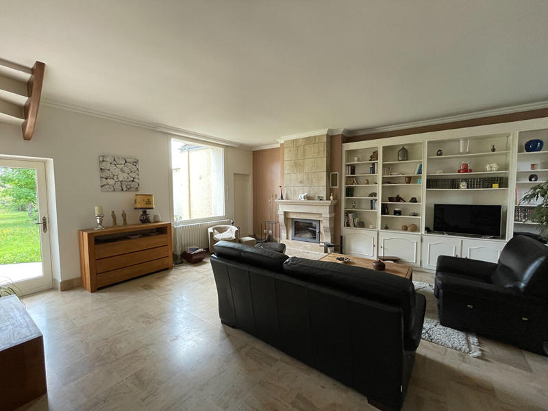 Maison - 192 m² - 6 pièces