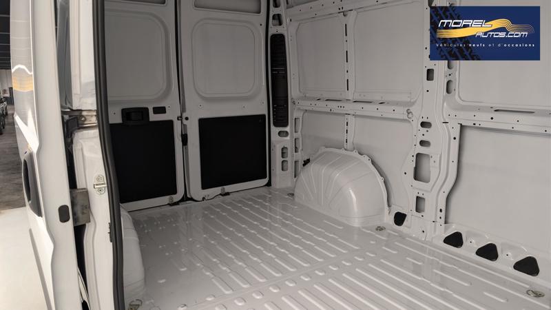 Peugeot Boxer Fourgon Fgn Tole 3.0 t L2h2 120 s Bvm6
