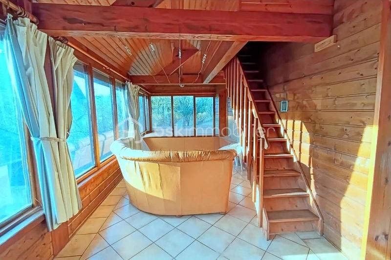 Maison - 170 m² - 5 pièces