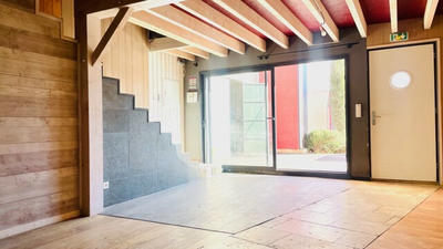 Local commercial - 145 m²