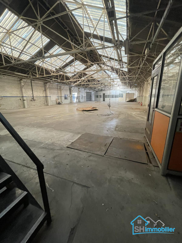 Immeuble - 1 400 m²