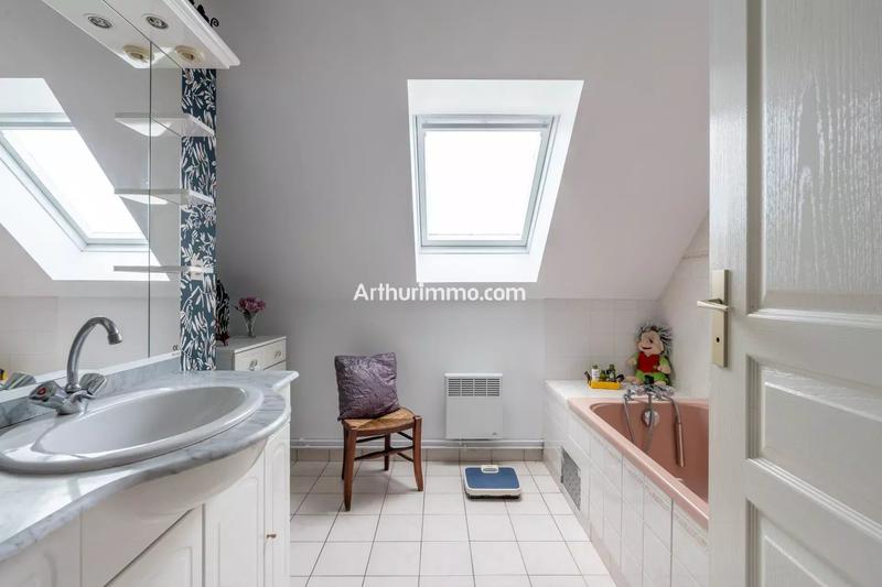 Maison - 155 m² - 7 pièces