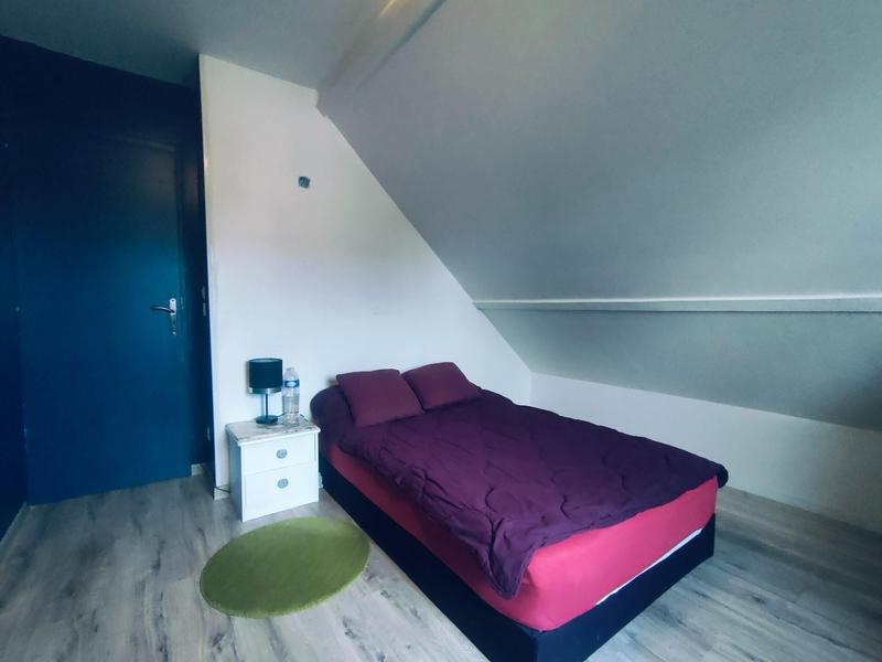 Maison - 107 m² - 7 pièces