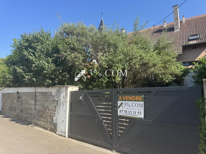 Maison - 96 m² - 4 pièces