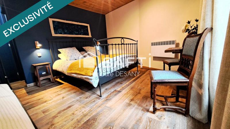 Maison - 265 m² - 8 pièces