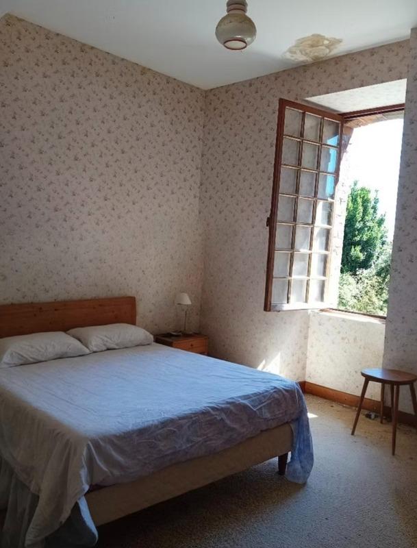 Propriété - 167 m² - 10 pièces