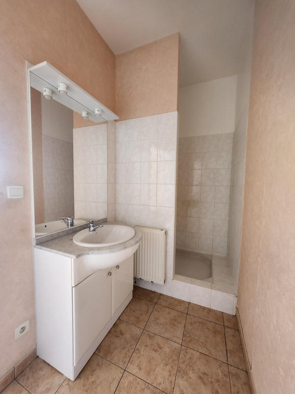 Appartement - 56 m² - 2 pièces