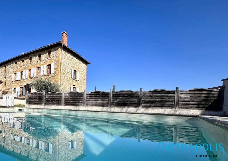 Maison - 151 m² - 6 pièces