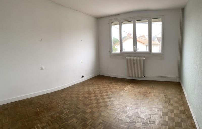 Appartement - 84 m² - 3 pièces