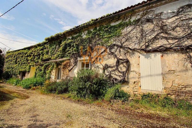 Maison ancienne - 76 m² - 3 pièces