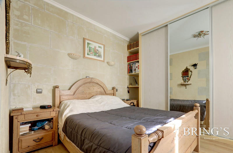 Maison - 188 m² - 8 pièces