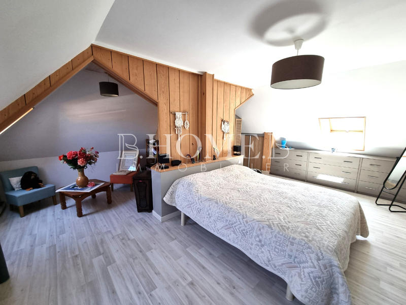 Maison - 123 m² - 4 pièces