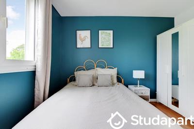 Chambre - 10 m² - 1 pièce