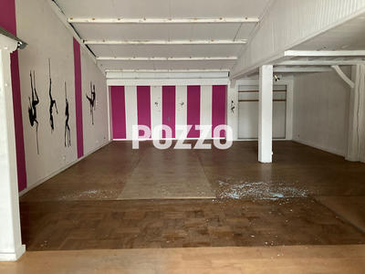 Local commercial - 392 m² - 5 pièces